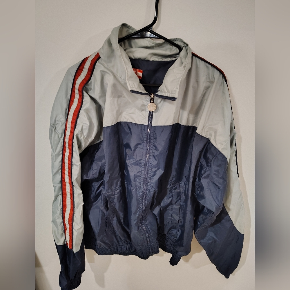 Stylish Men's Jacket with Red Accents